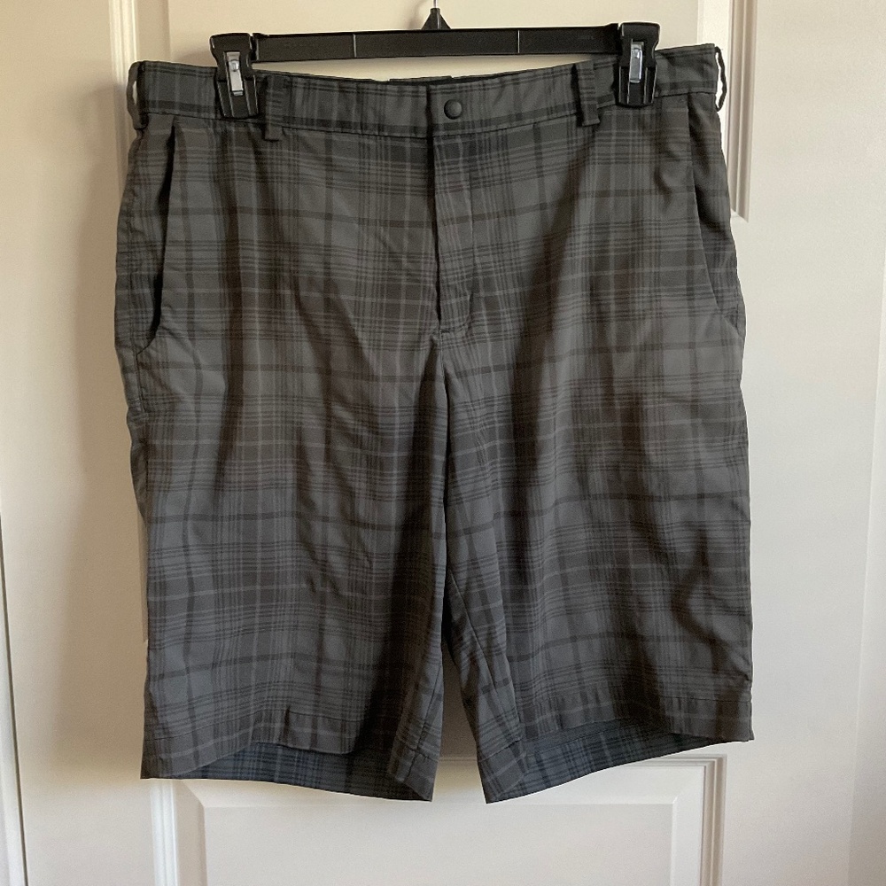 Men’s Nike Golf Tour Performance Plaid Shorts - Grey/Black - Size 36